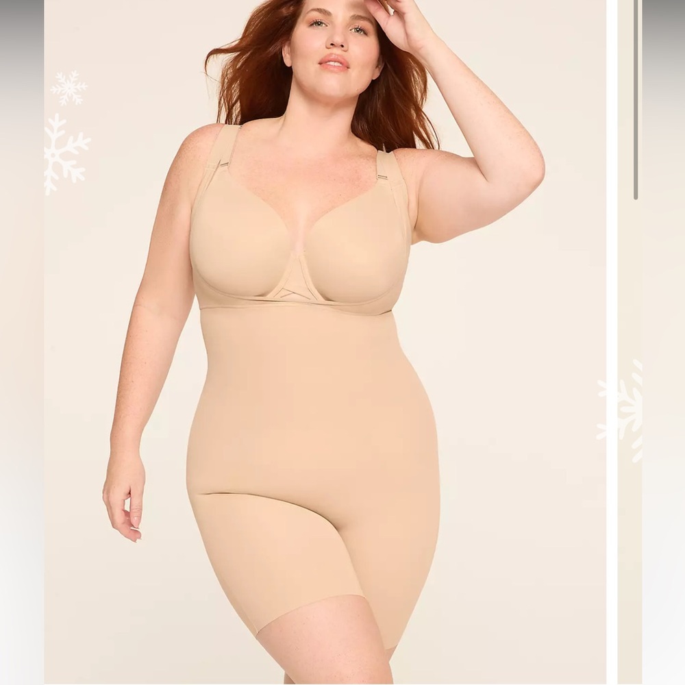 Cacique Firm Contouring Invisible Sculpt Open Bust Thigh Shaper Sz 22/24 Level 3